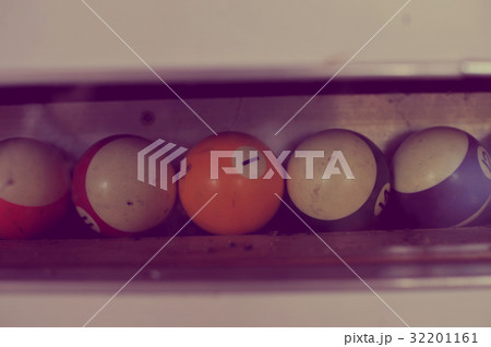 Set of balls for a game of pool billiards 32201161