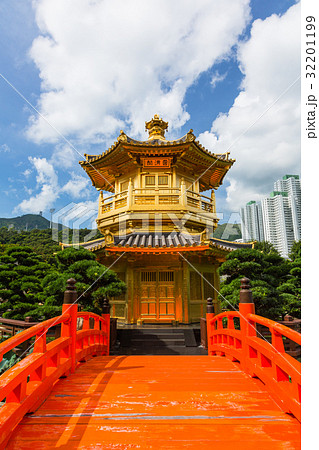 香港 南蓮園池の圓満閣 香港 南蓮園池の圓満閣 32201199