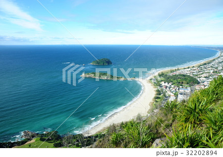 maunganui beach 32202894