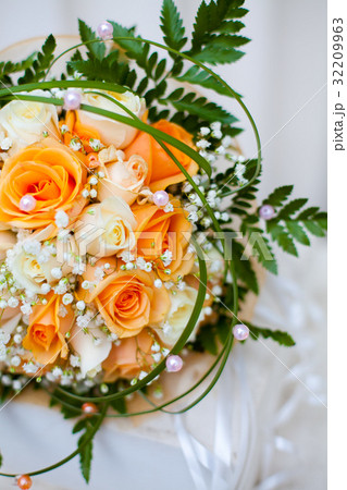 classical wedding bouquet from orange and white classical wedding bouquet from orange and white 32209963