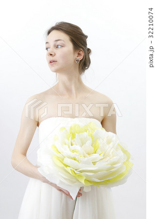 ブライダルビューティーイメージショット 外国人女性 ブライダルビューティーイメージショット 外国人女性 32210074