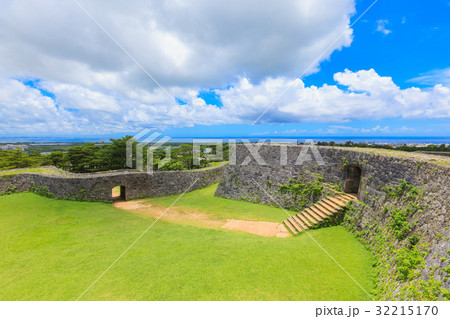 座喜味城跡　読谷村 32215170