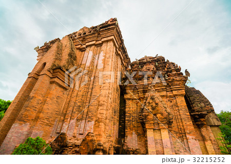 Old Vietnamese temple Tyam towers Po Nagar, Cham Old Vietnamese temple Tyam towers Po Nagar, Cham 32215252
