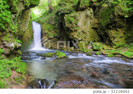 竜返しの滝２ 32216002