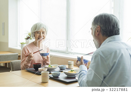 訪問介護 32217881