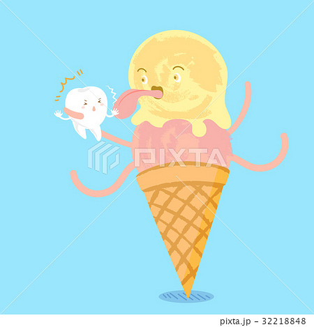 tooth with sensitive problem 32218848