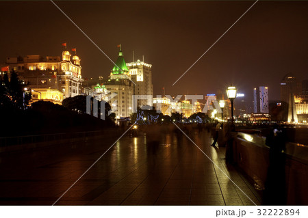 Shanghai 32222894