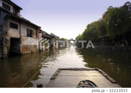 Ancient Town 32223055