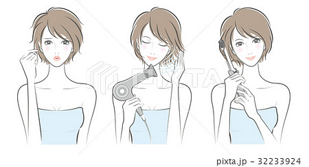 ヘアケアをする女性 32233924