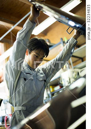 自動車整備士 32234635