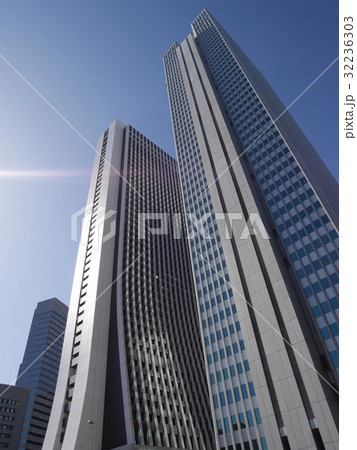 高層ビル（西新宿） 32236303