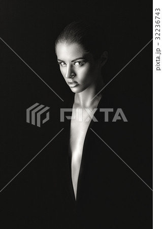 Sexy young woman Sexy young woman 32236743