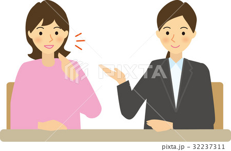 相談する女性 32237311