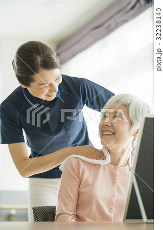 訪問介護 32238140