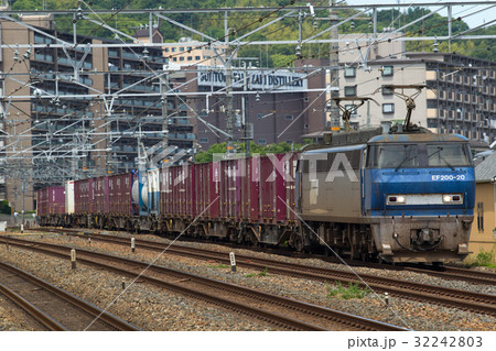 Ef0形電気機関車牽引貨物列車の写真素材