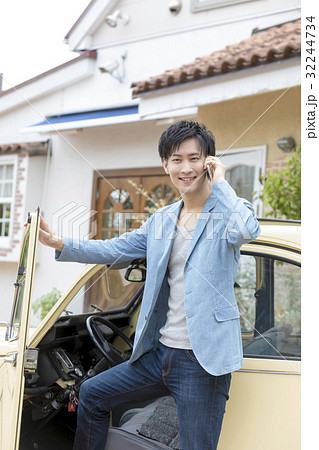 若い男性のポートレート 若い男性のポートレート 32244734