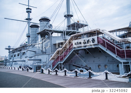 三笠公園　戦艦三笠　記念艦入口 32245092