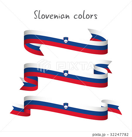 Set of three ribbons with the Slovenian tricolor 32247782
