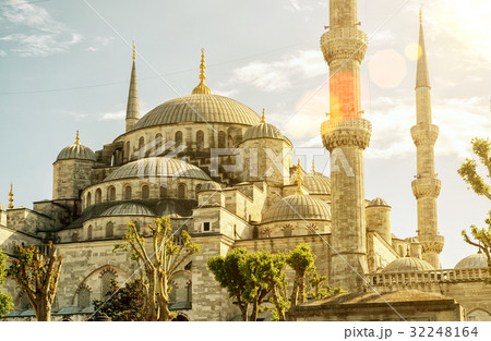 View of the Blue Mosque in Istanbul View of the Blue Mosque in Istanbul 32248164