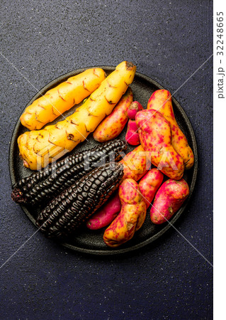 Peruvian raw ingredients for cooking black corn 32248665