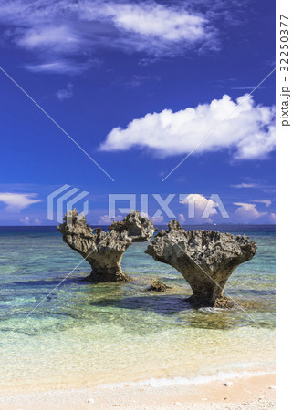 古宇利島のハートロック 32250377