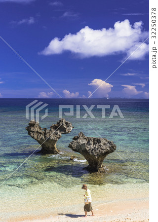 古宇利島のハートロック 古宇利島のハートロック 32250378