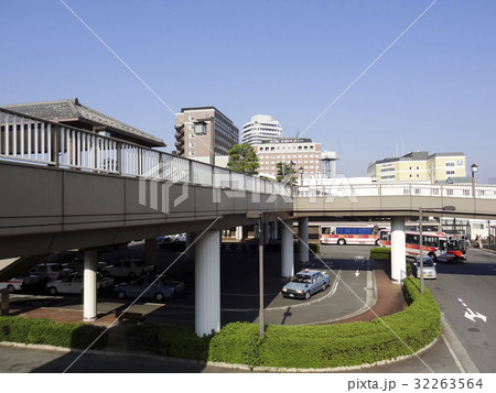JR東海道本線草津駅ロータリー JR東海道本線草津駅ロータリー 32263564
