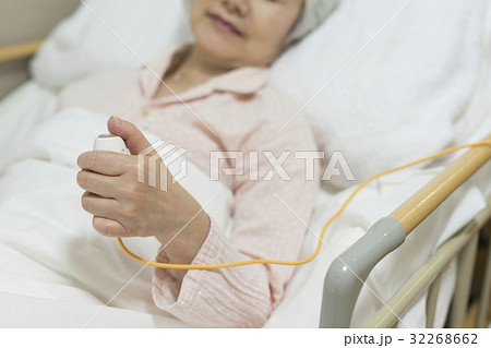 訪問介護 32268662