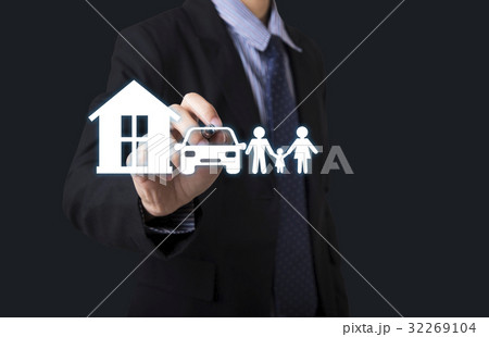 home car family. concept assurance health-care 32269104