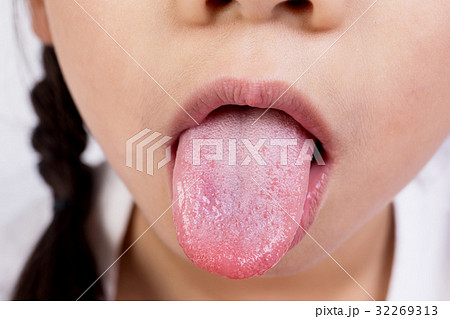 tongue open mouth 32269313
