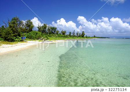 真夏の海と空 32275134
