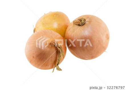 Onion isolated on white background Onion isolated on white background 32276797