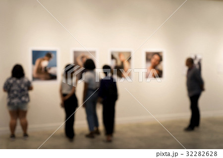 blur white museum room art 32282628