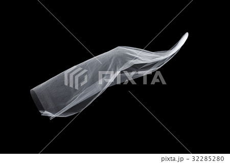wedding white Bridal veil isolated on black 32285280