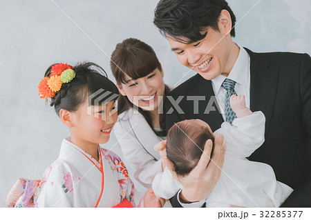 photo studio photo studio 32285377