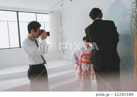 photo studio photo studio 32285386