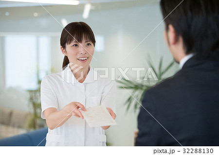 薬剤師 病院 医療 受付 メディカル イメージ 32288130