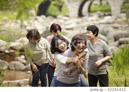 同窓生 同級生 女性 32291412