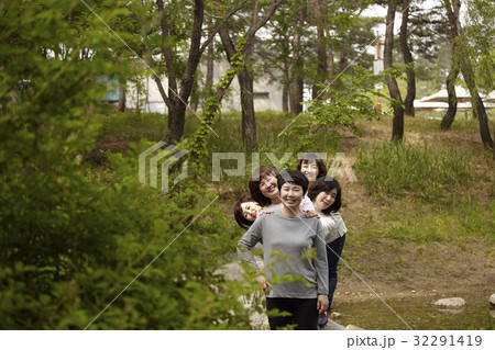 同窓生 同級生 女性 32291419