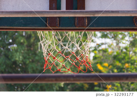 Basketball hoop in park Basketball hoop in park 32293177