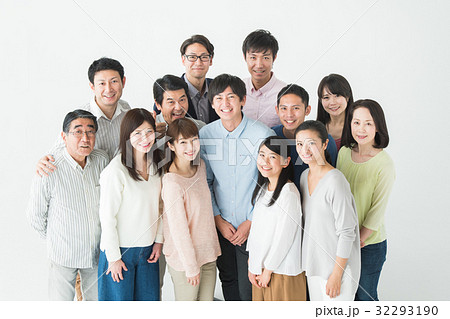 大人数 笑顔(白背景) 大人数 笑顔(白背景) 32293190