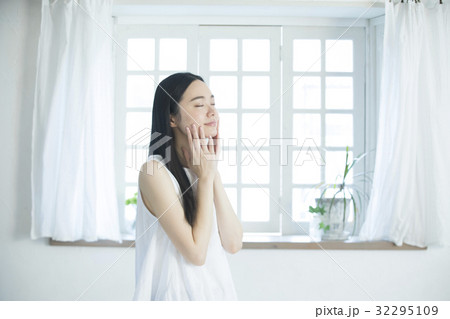 ビューティーイメージ 32295109