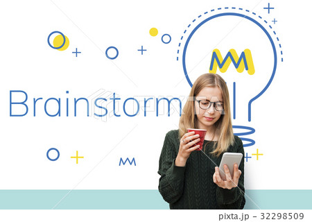 Innovation Bulb Icon Sign Symbol 32298509
