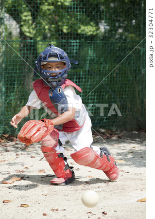 少年野球の守備練習 少年野球の守備練習 32304771