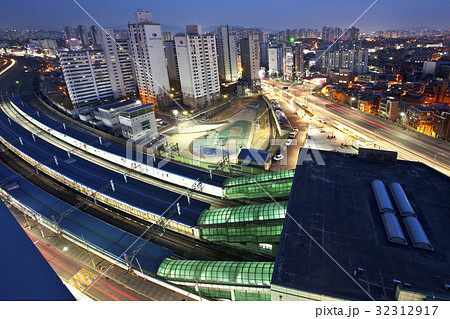 道路 ソウル 新吉駅 32312917