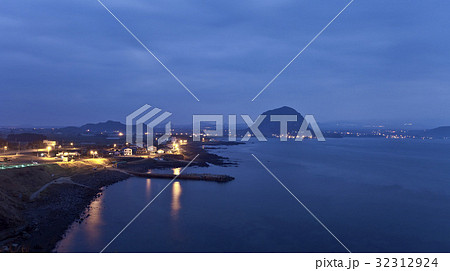 山房山 西帰浦市 夜景 32312924