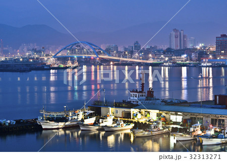 江原道 金剛大橋 ドンミョンハン 32313271