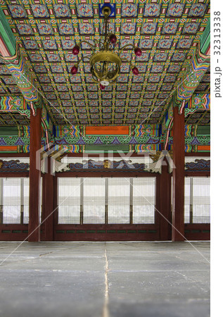 古建築 徳寿宮 ドクフン前 32313338