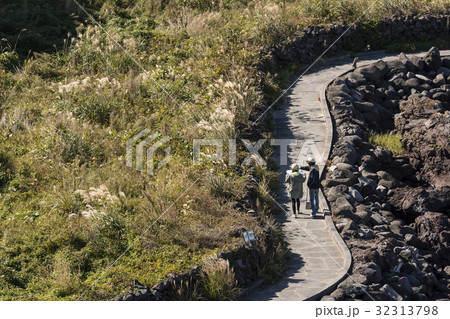 人 人間 オレの道 32313798