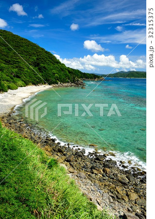 奄美 西古見の美しい海の風景08 奄美 西古見の美しい海の風景08 32315375